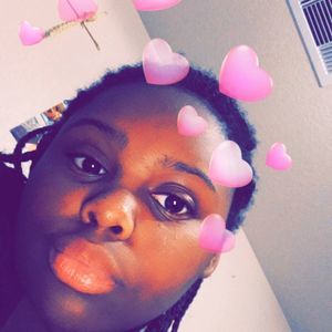 Meet your Posher, Briana